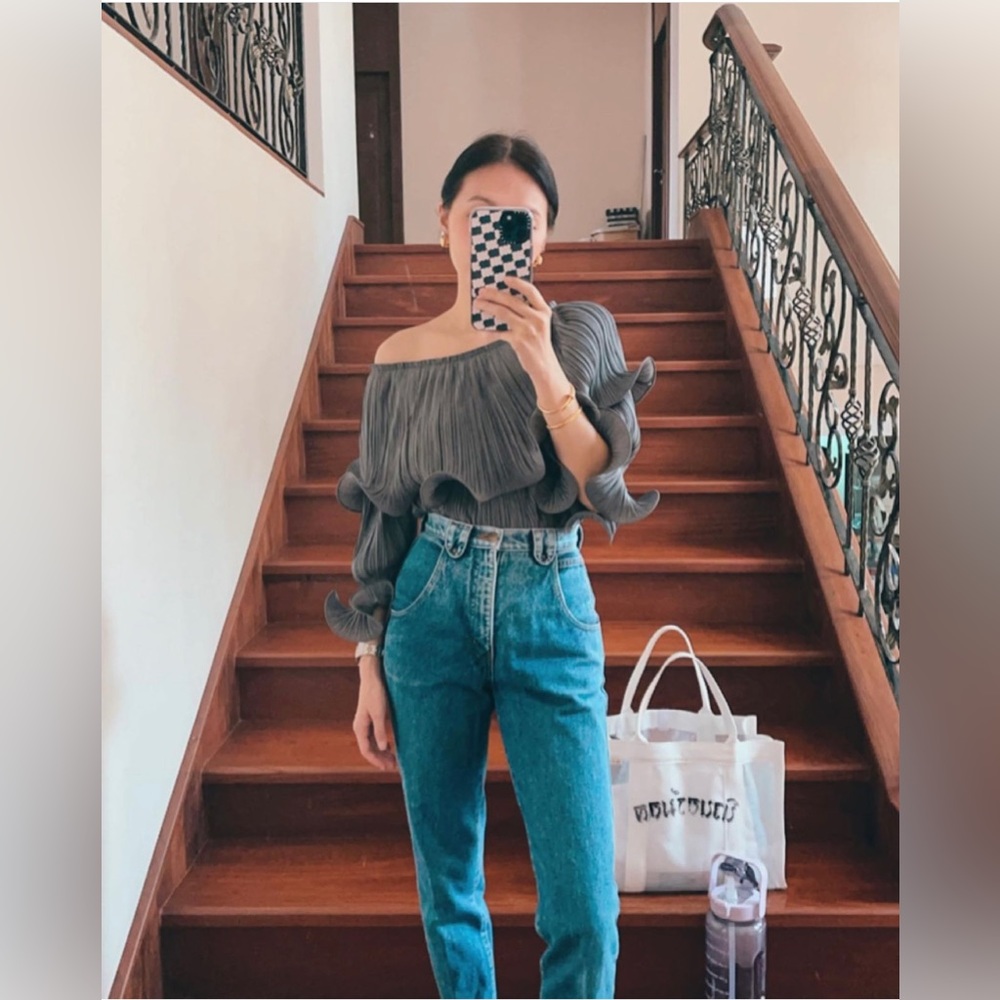 One size off shoulder top